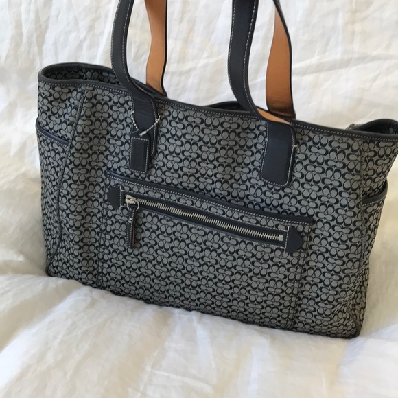 Coach Signature Black and White tote bag - Picture 4 of 6